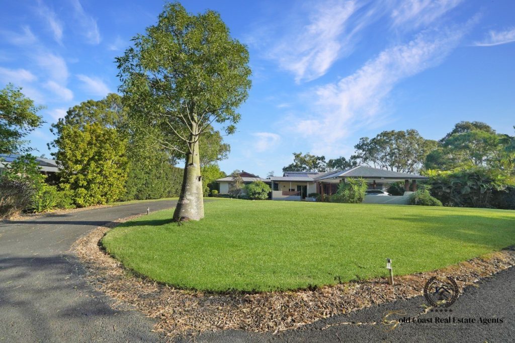 Waterfront Acreage | Deep Water Ocean Access - Gold Coast Real Estate Agents