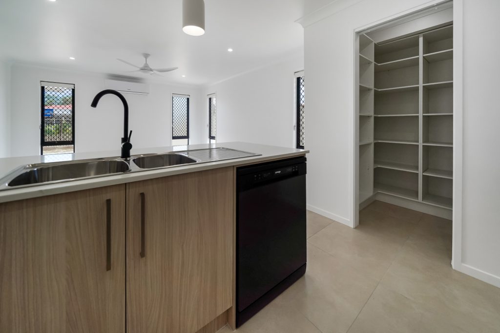 4 Bedroom Home, Brand New Build 16 4 Bedroom Home, Brand New Build - Gold Coast Real Estate Agents