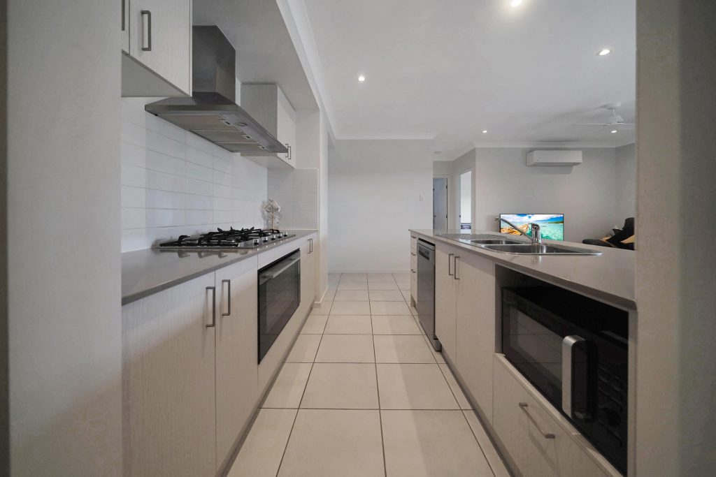 3 Bedroom Home Under $900,000 11 3 Bedroom Home Under $900,000 - Gold Coast Real Estate Agents