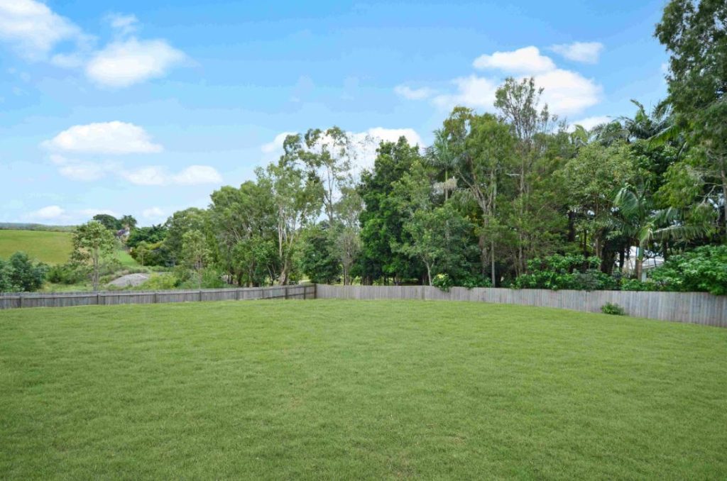4 Bedroom Home with Side Access and Solar - Gold Coast Real Estate Agents