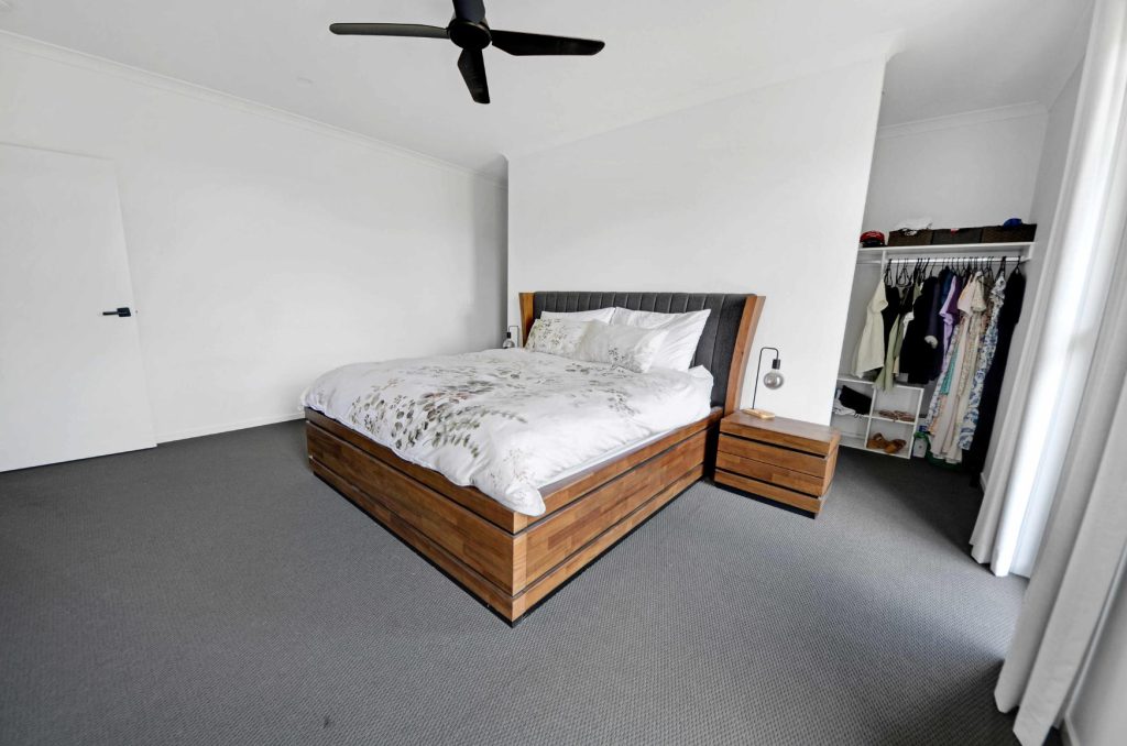 4 Bedroom Home with Side Access and Solar - Gold Coast Real Estate Agents