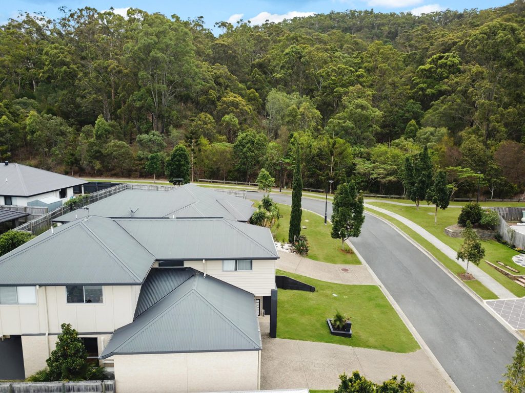 G Northern Gold Coast Home near bushland 1