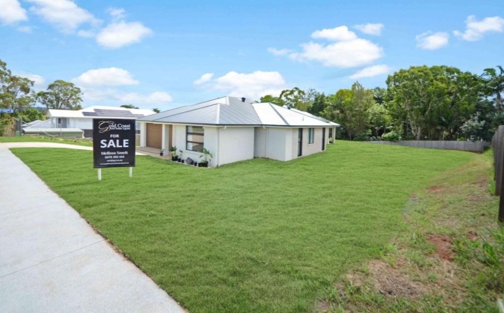4 Bedroom Home with Side Access and Solar - Gold Coast Real Estate Agents