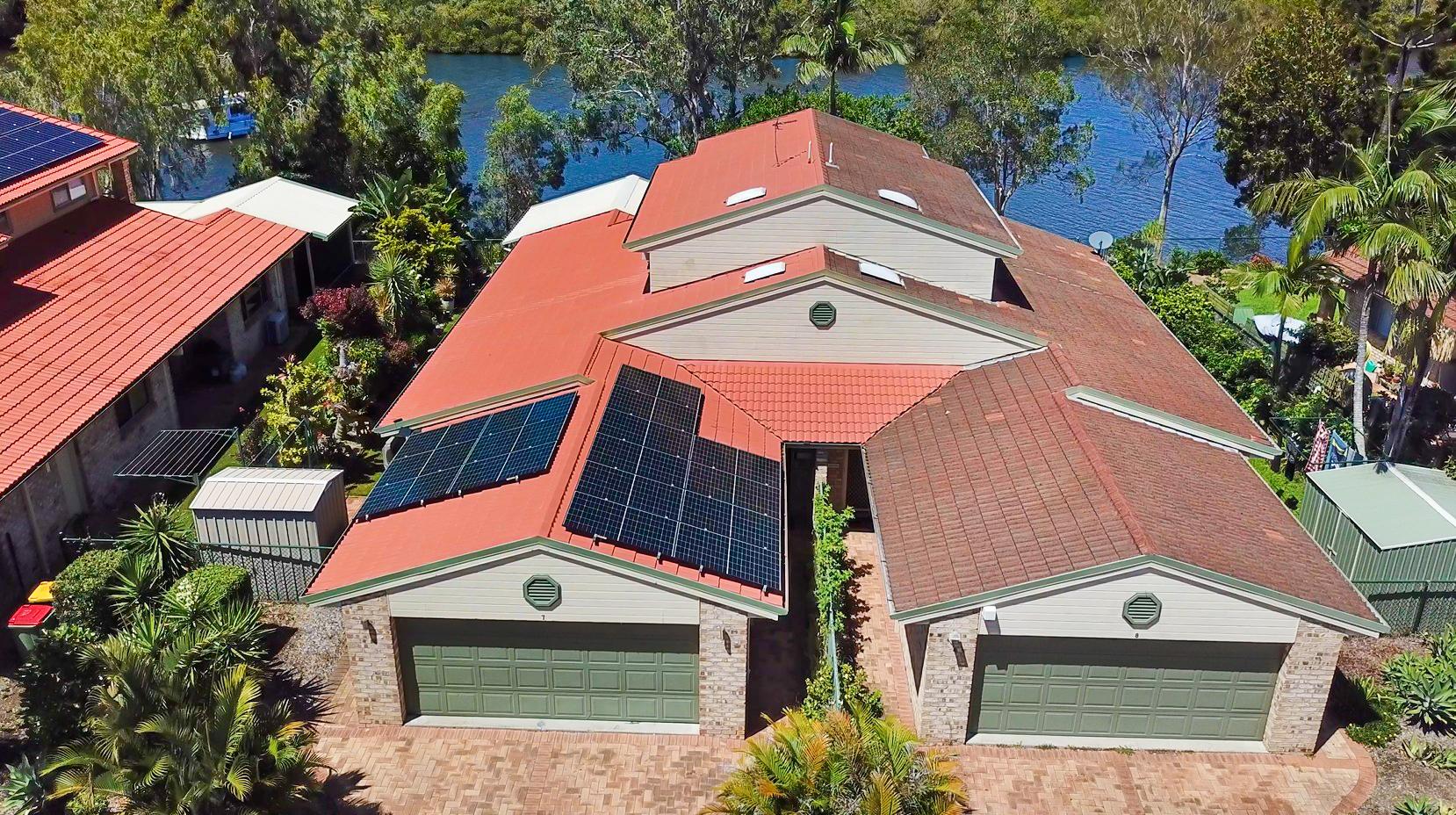 3 Bedroom Townhouse Riverfront