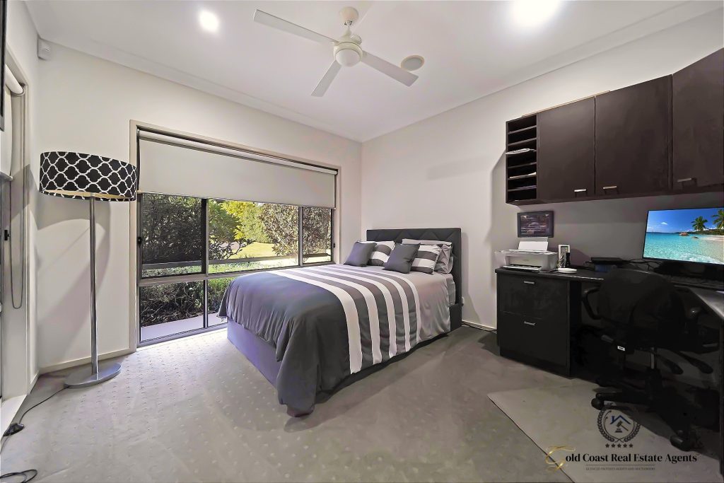 Waterfront Acreage | Deep Water Ocean Access - Gold Coast Real Estate Agents