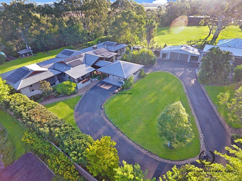 Waterfront Acreage | Deep Water Ocean Access - Gold Coast Real Estate Agents