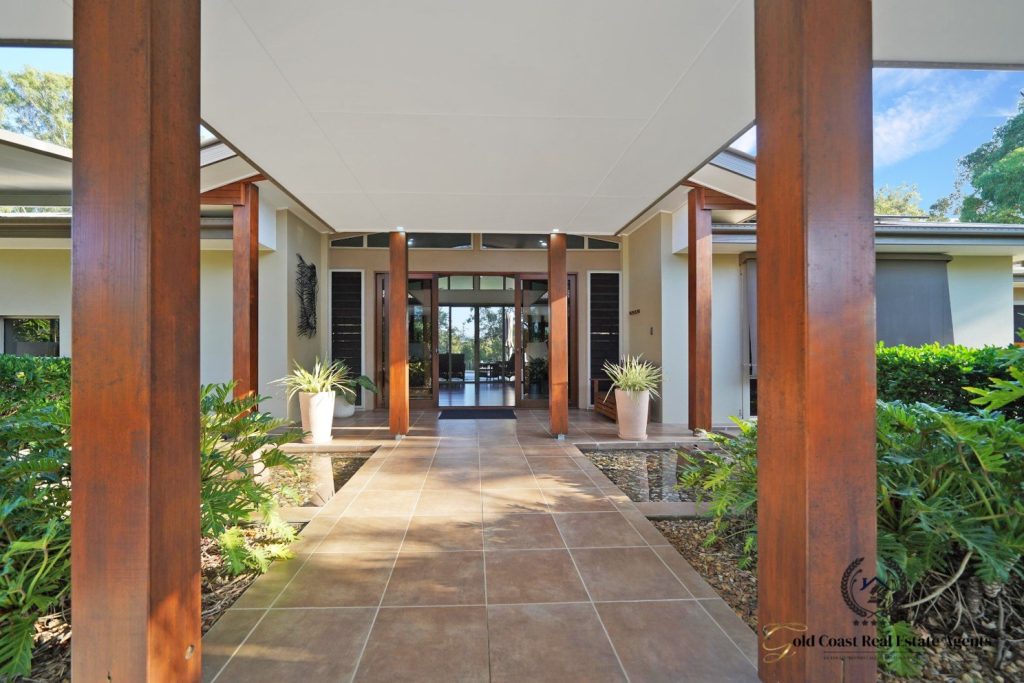 Waterfront Acreage | Deep Water Ocean Access - Gold Coast Real Estate Agents