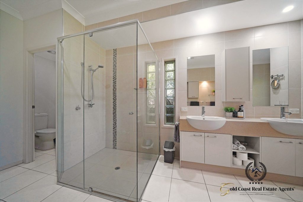 Waterfront Acreage | Deep Water Ocean Access - Gold Coast Real Estate Agents