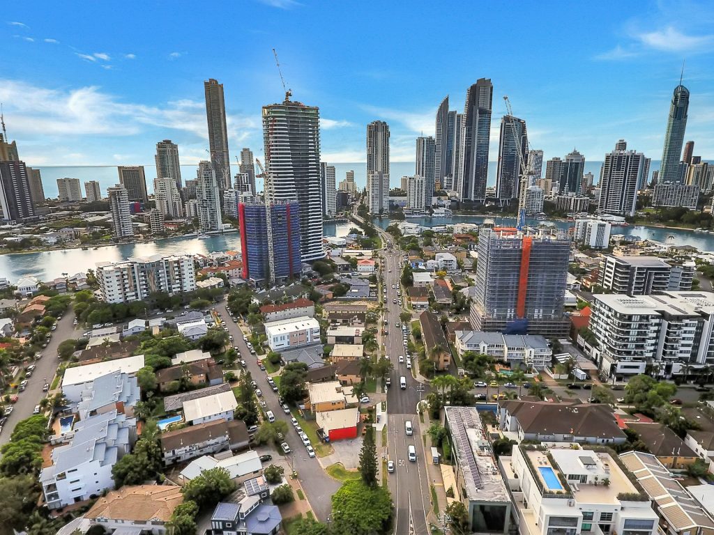 2 Bedroom | 2 Bathroom | Gold Coast Unit - Gold Coast Real Estate Agents