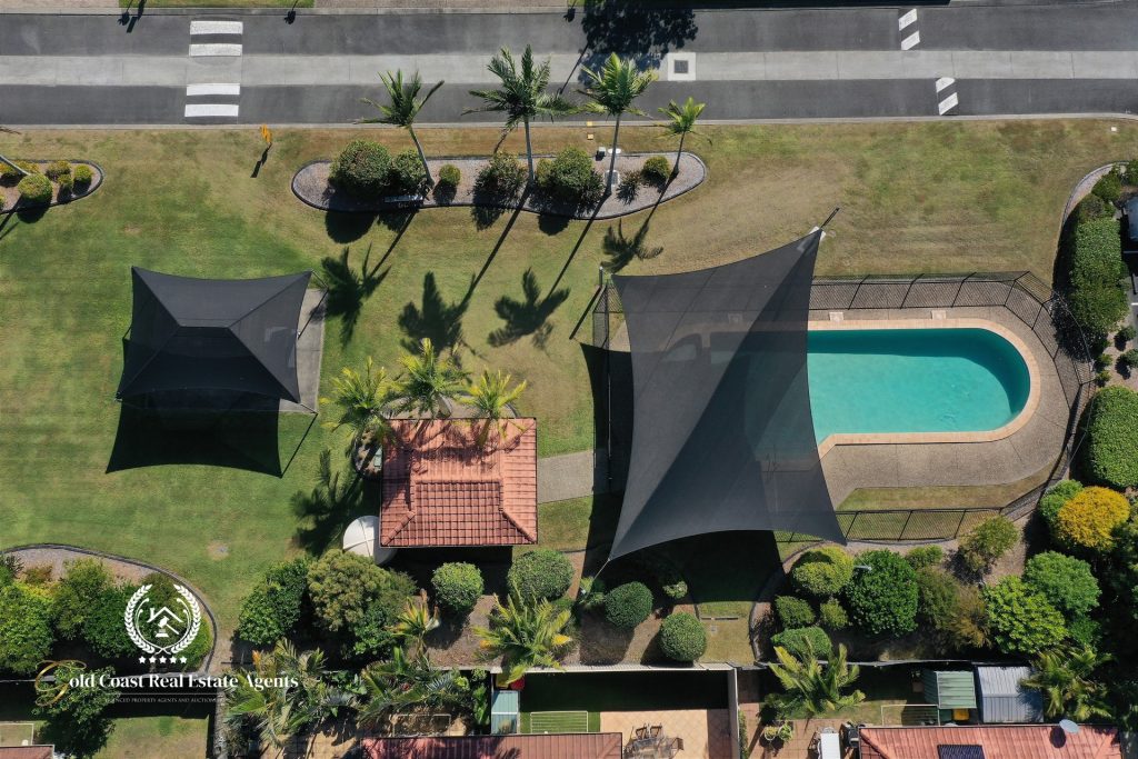 3 Bedroom Townhouse - Gold Coast Real Estate Agents