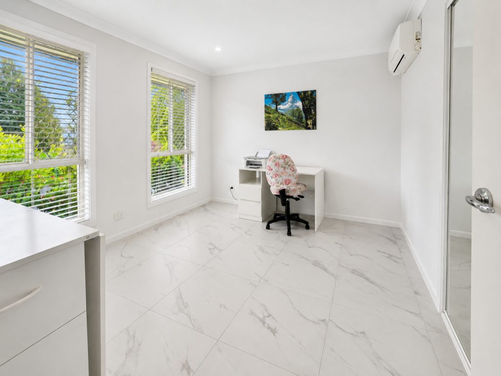 4 bedroom home for sale - Gold Coast Real Estate Agents
