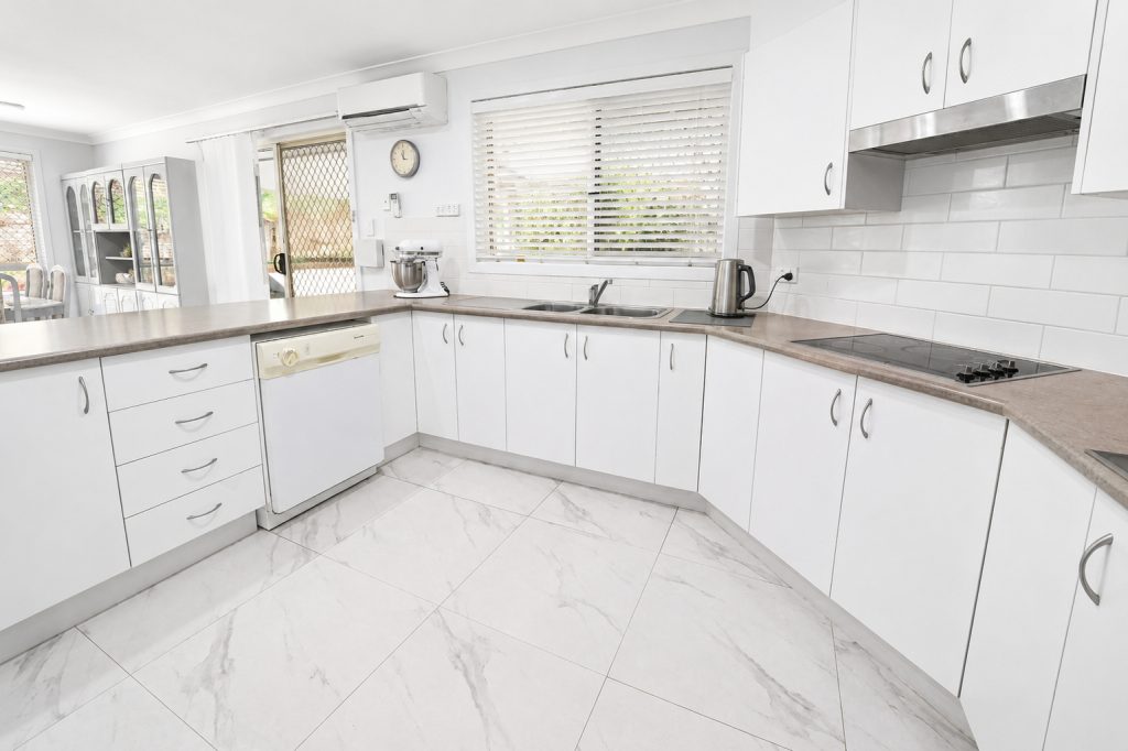 4 bedroom home for sale - Gold Coast Real Estate Agents