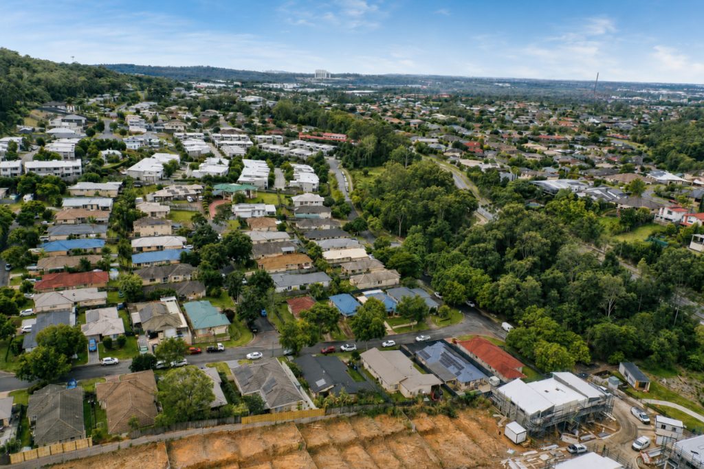 4 bedroom home for sale - Gold Coast Real Estate Agents