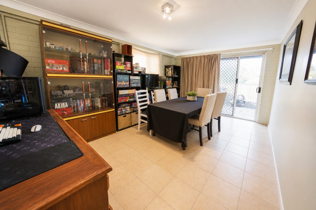 5-Bedroom Home For Sale 11 5-Bedroom Home For Sale - Gold Coast Real Estate Agents