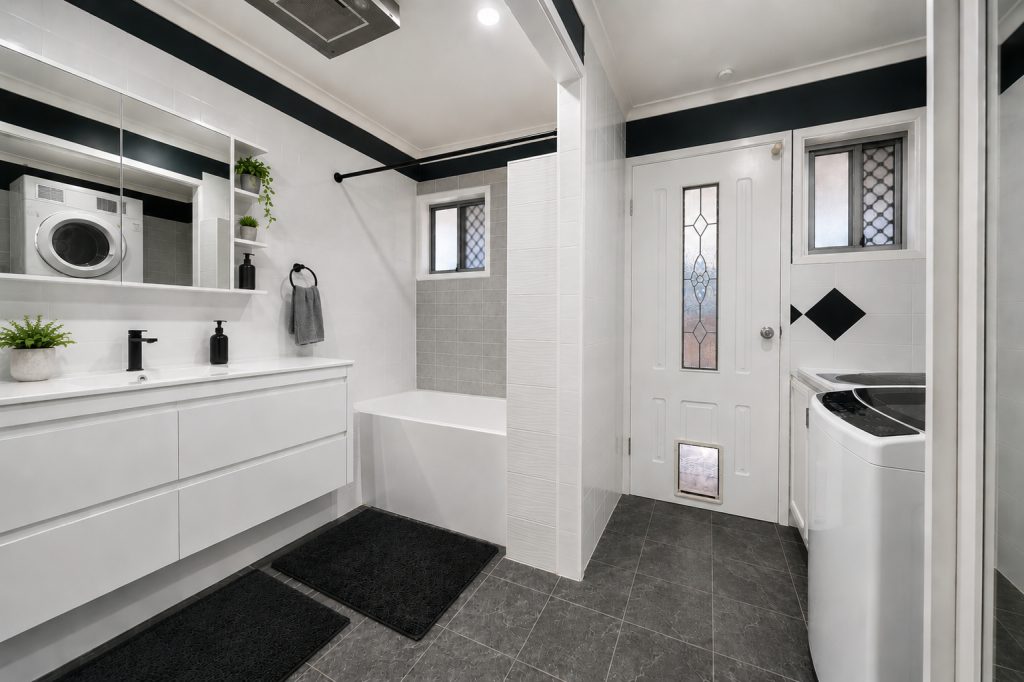 Renovated 3 Bedroom Single-Level Home For Sale 8 Renovated 3 Bedroom Single-Level Home For Sale - Gold Coast Real Estate Agents
