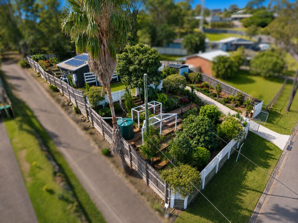 Renovated 3 Bedroom Single-Level Home For Sale 17 Renovated 3 Bedroom Single-Level Home For Sale - Gold Coast Real Estate Agents