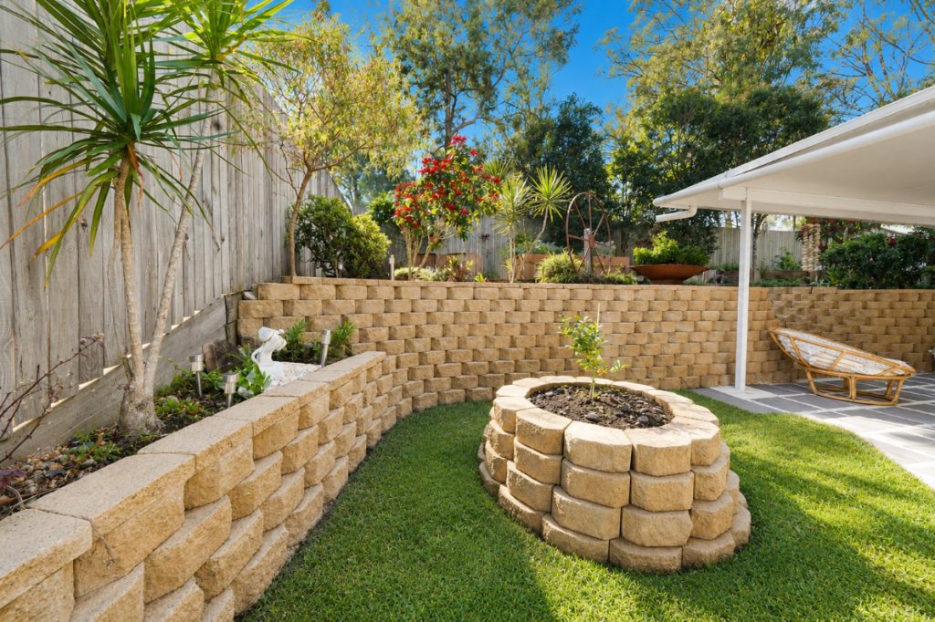 Renovated 3 Bedroom Single-Level Home For Sale 15 Renovated 3 Bedroom Single-Level Home For Sale - Gold Coast Real Estate Agents
