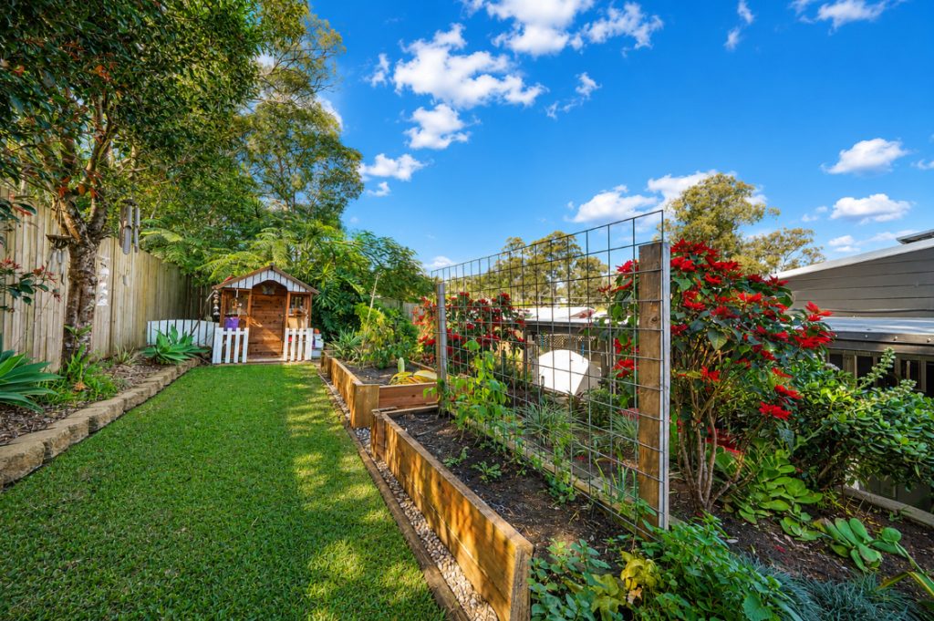 Renovated 3 Bedroom Single-Level Home For Sale 21 Renovated 3 Bedroom Single-Level Home For Sale - Gold Coast Real Estate Agents