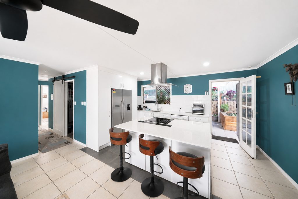 Renovated 3 Bedroom Single-Level Home For Sale 2 Renovated 3 Bedroom Single-Level Home For Sale - Gold Coast Real Estate Agents