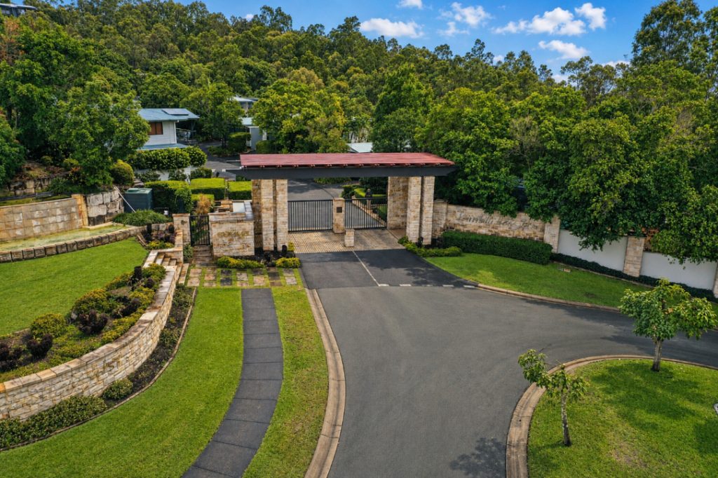4-Bedroom Villa For Sale - Gold Coast Real Estate Agents