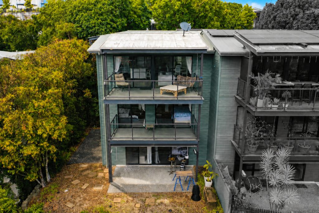 4-Bedroom Villa For Sale - Gold Coast Real Estate Agents