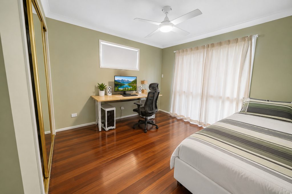 5-Bedroom Home For Sale 13 5-Bedroom Home For Sale - Gold Coast Real Estate Agents