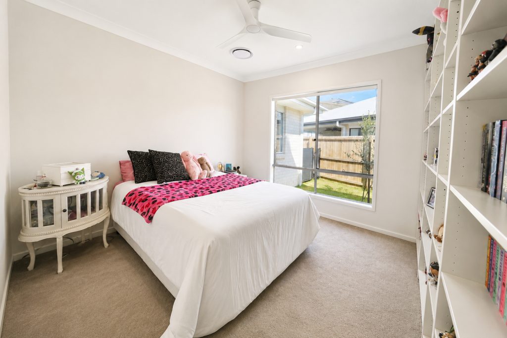 4 Bedroom House For Sale 13 4 Bedroom House For Sale - Gold Coast Real Estate Agents