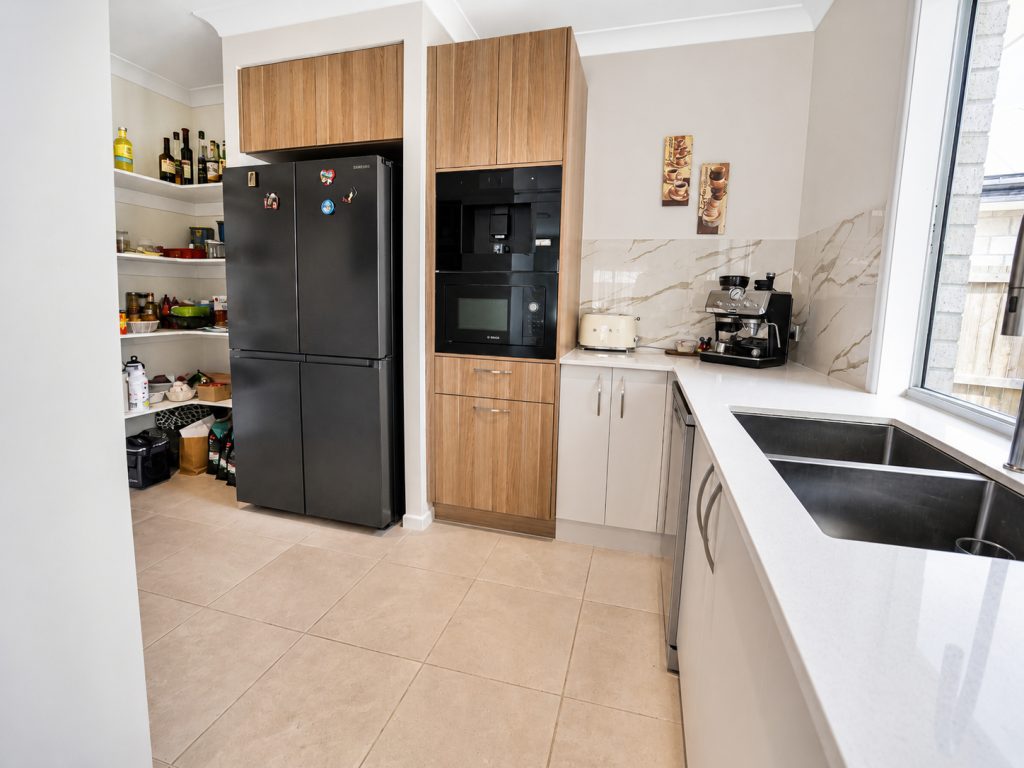 4 Bedroom House For Sale 8 4 Bedroom House For Sale - Gold Coast Real Estate Agents