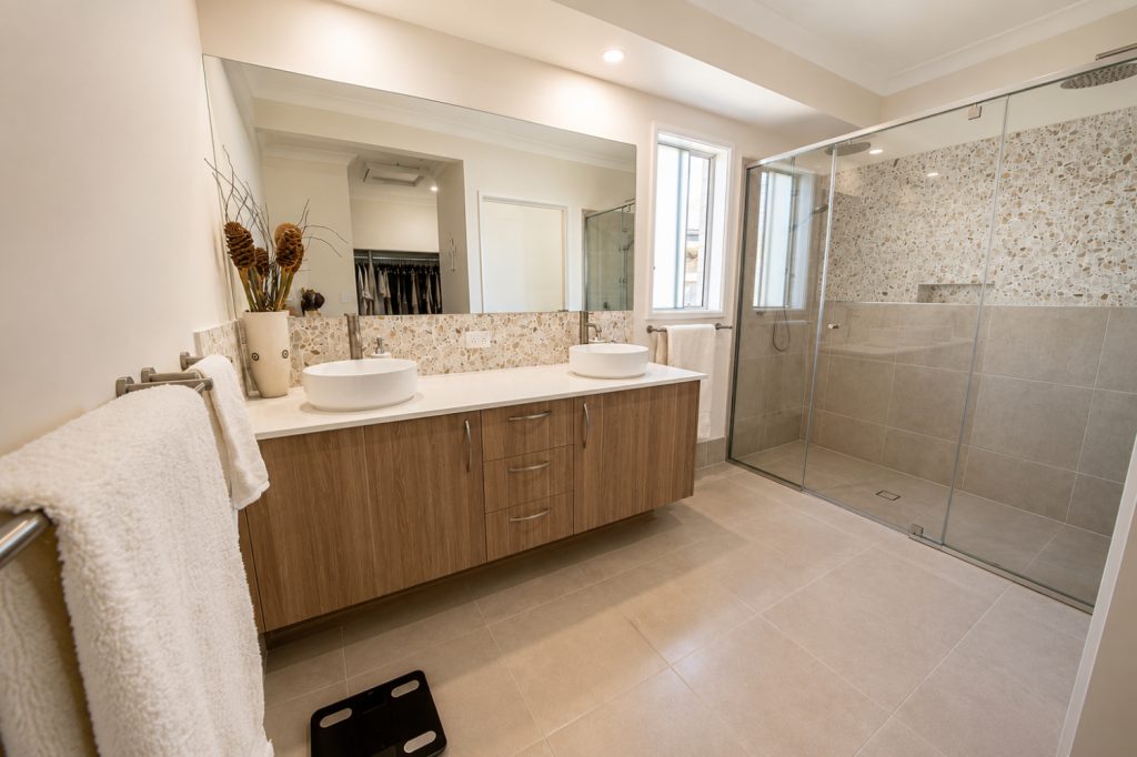 4 Bedroom House For Sale 16 4 Bedroom House For Sale - Gold Coast Real Estate Agents