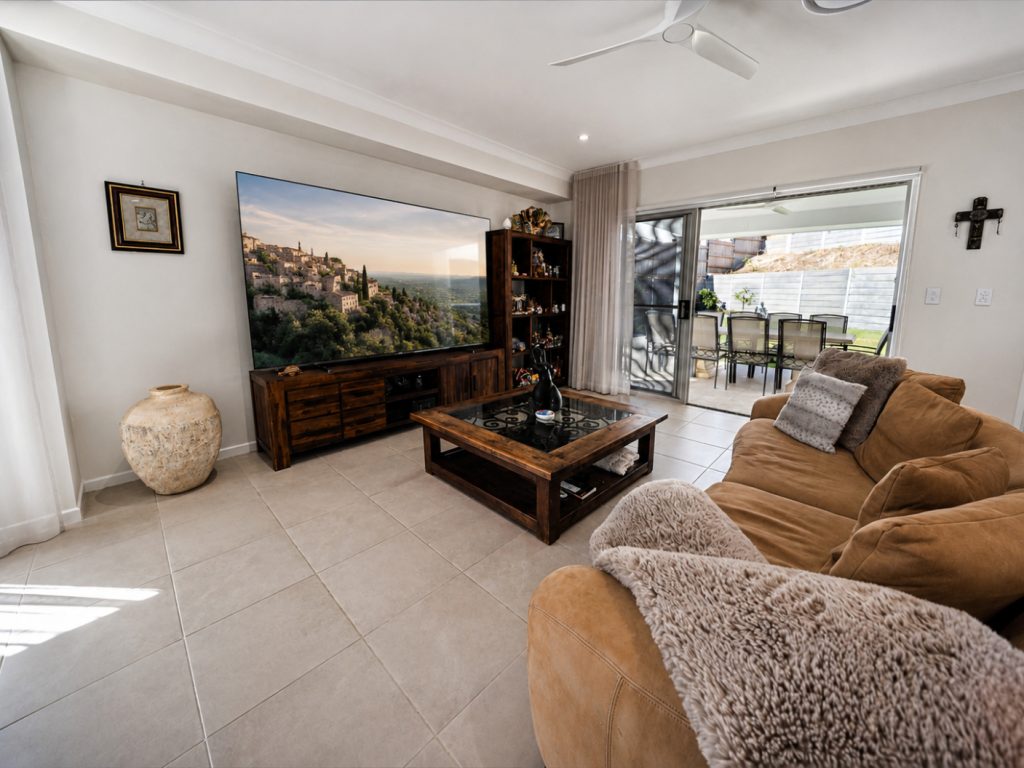 4 Bedroom House For Sale 5 4 Bedroom House For Sale - Gold Coast Real Estate Agents