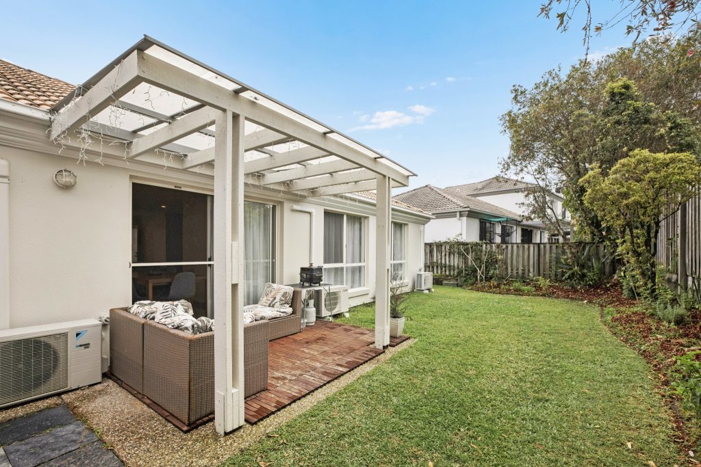3 Bedroom Home Single-Level Gated Merrimac Living - Gold Coast Real Estate Agents