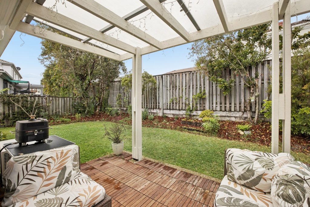 3 Bedroom Home Single-Level Gated Merrimac Living - Gold Coast Real Estate Agents