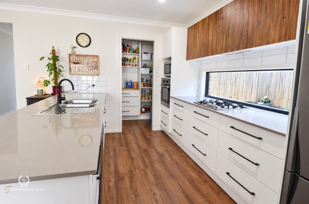 4-Bedroom Home For Sale | Ormeau Hills - Gold Coast Real Estate Agents