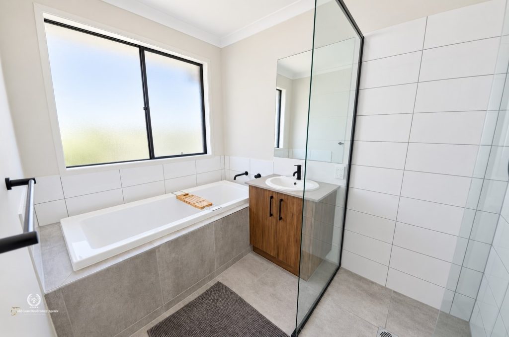 4-Bedroom Home For Sale | Ormeau Hills - Gold Coast Real Estate Agents
