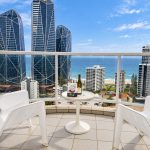 Dual-Key 2-Bedroom Apartment with Ocean Views